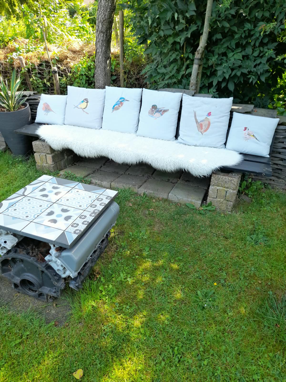 Zitbank in de koffietuin